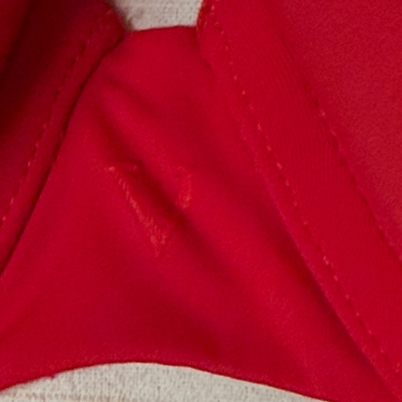Victoria's Secret Bold Red Bra 34DD - Picture 2 of 7